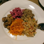 ビストロラドレ - 野菜の惣菜盛り合わせ1,300円+税