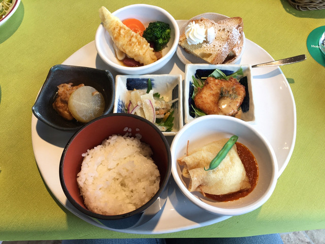 森のレストラン モノミ Monomi 笠間 レストラン その他 食べログ