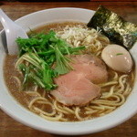 翔丸 - ２０１１年１１月の「塩ラーメン」　　アートな一杯…これが最強の塩です！