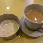 ナーン イン - パヤサムのバミセリが長い。