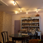 タイニー トリア アフタヌーンティー＆カフェ - 