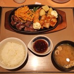 Yayoi Ken - カットステーキミックス定食