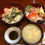 鮨虎 - 海鮮丼  生ビール付き  1,250円