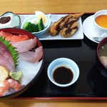 Oshokujidokoro Tao - 海鮮丼（1500円）