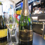 ワールド ワイン バー - Taittinger試飲