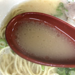 長浜ラーメンとん吉 - 2019年2月10日  スープ（後で喉が乾くタイプのスープやけど、かなり美味しい）