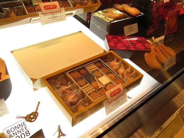 アンリ シャルパンティエ 新宿高島屋店 Henri Charpentier 新宿 ケーキ 食べログ