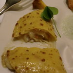 フロリレージュ - ラビオリの断面。蟹の旨みがギュッと