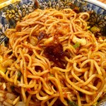 下品なぐらいダシのうまいラーメン屋 - こちらは細麺