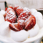 patisserie Le Coeur - 苺のデコレーションケーキ4号　2700円ぐらいだったかな？