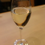 鮨処 翁 - 食前酒はシャンパン