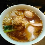 支那そばや - 鮭だしらぁ麺 ワンタン 味付玉子