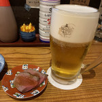 居酒屋まめぞ - 生ビール EBISU &お通し（500円&300円） 2019.2