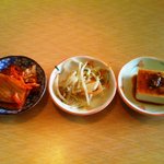 Namudaimon - ランチで最初に出て来ました。　キムチも豆腐も微々ピリ辛でした。