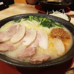 長浜豚骨ラーメン 一番軒 - 台湾豚骨チャーシュー麺
