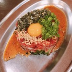 熊本馬肉横丁 - 馬肉ユッケ