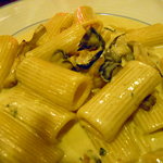 どうろくじん - リガトーニと木の子のゴルゴンゾーラ