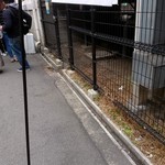 人類みな麺類 - 最後尾