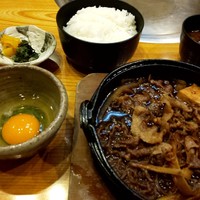 スギモト 本店 - 人気ナンバーワンのすき鍋1300円