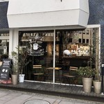 BALEARIC COFFEE ROASTER - 定禅寺通りの西公園近くにあります。