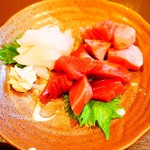 よねさん - カワハギとマグロの二点盛り