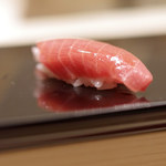 鮨 おとわ - 鮪背トロ