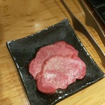 立喰い焼肉 治郎丸 - 