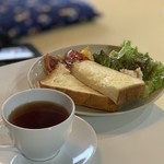 パンとコーヒーとひらりんと・・・ - 