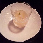ラ・シャンブル幟町茶寮 - つきだし/梨と大根のかぼす酢