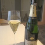 レミニセンス - アンリオ・ブリュット・スーヴェラン