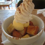 ufotable Cafe - 御立派なハニーバニラトースト　５２０円