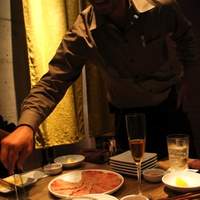 焼肉うしごろ 西麻布本店 - すべて最高の状態に焼いて提供してくれます