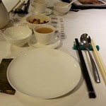 上海小南国1987 - テーブルセッティング