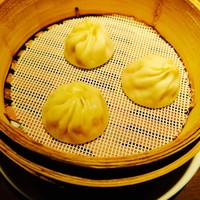 京鼎樓 HANARE店 - 小籠包