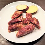 炭火焼肉ふじた - 特選和牛ハラミ1700円。