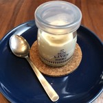 カフェ ザ サン リブズ ヒア - 