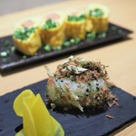 Shinjuku Gyoen Tempura Kushi Yamamotoya - 佐賀県呼子産　イカ昆布おにぎり・明太子丸ごと1本出汁巻卵焼き