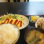 Yonagoya - 焼豚入りオムレツ定食