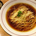 地球の中華そば - 厳選素材のかけそば(醤油)