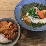 スープカレー鳩時計 - 「ザンギと野菜のスープカレー」1,080円＋「長いもトロロ」200円