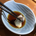 えん - 湯がいた牡蠣をポン酢につけて・・・(^^)