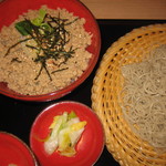 蕎麦 魯庵 - 鶏そぼろ丼ランチ