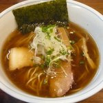 麺処 びぎ屋 - 醤油らーめん 700円