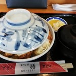 Katsu Tei Zen - かつ丼(ロース) 昼900円