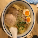 利尻昆布ラーメン くろおび - 