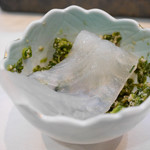 寿司栄 - 2019/2/9  カワハギを投入