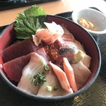 網納屋 - あみなやに