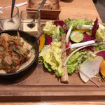 Pasta＆Grill ANTIBES - プレートサラダ、メイン(魚)