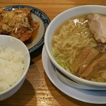 龍神麺 - 手もみ中華そばとから揚げセット(ネギソース)(390円) 