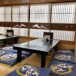 Oozushi - 1階テーブル席